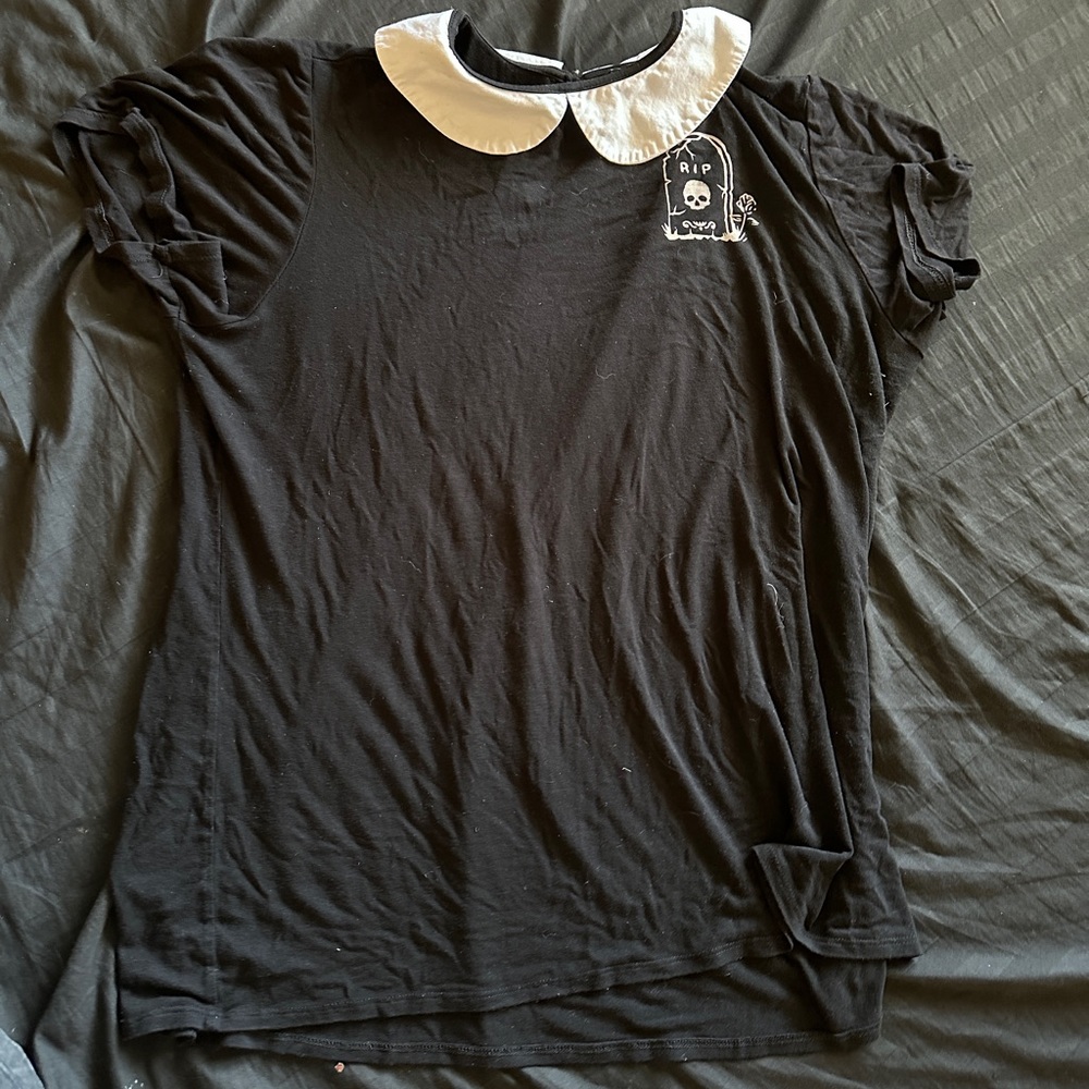 Plus size hot topic shirt